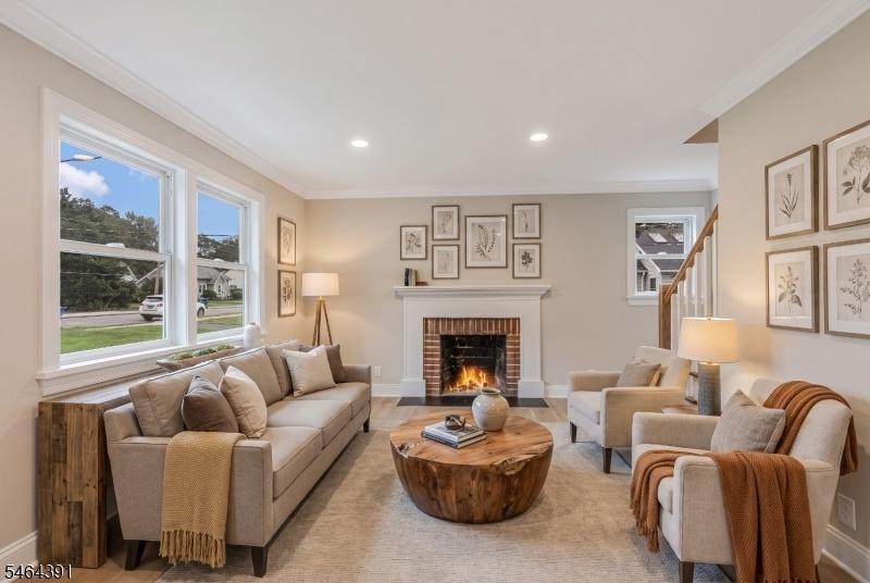 Living Room VS