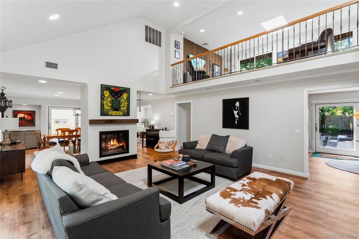 Open Floor Plan with Dramatic Entrance