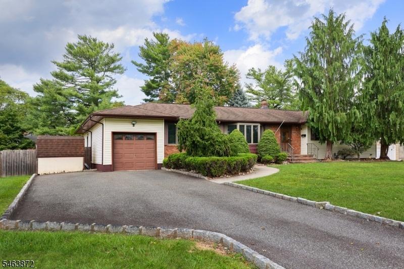 Front & Driveway