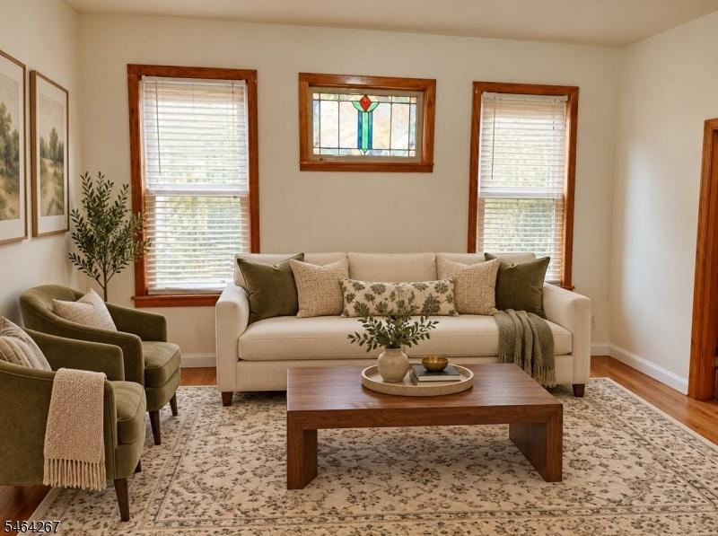 Unit R2 - Living Room