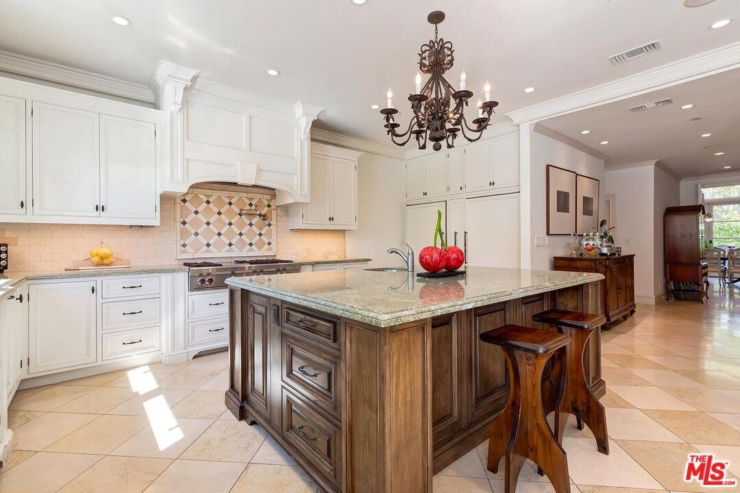 Kitchen and Pantry Area