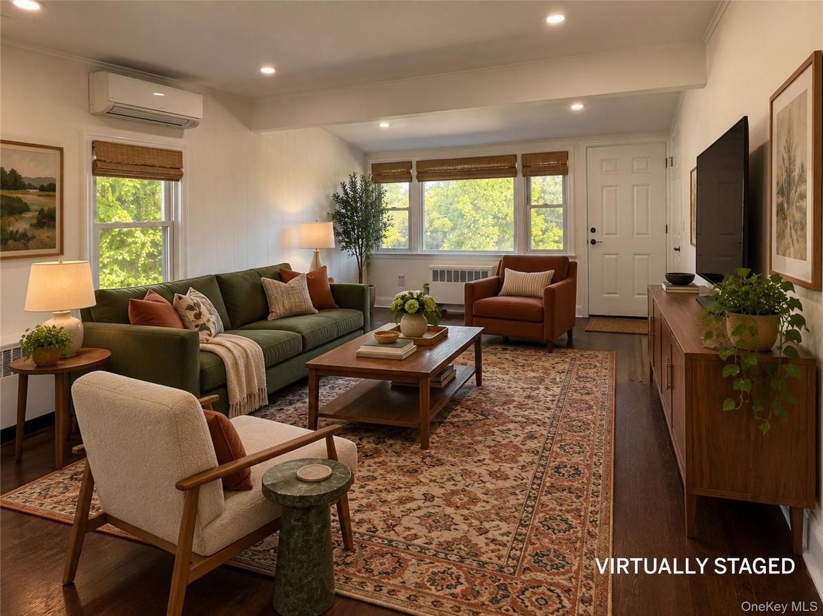 VIRTUALLY STAGED Living room