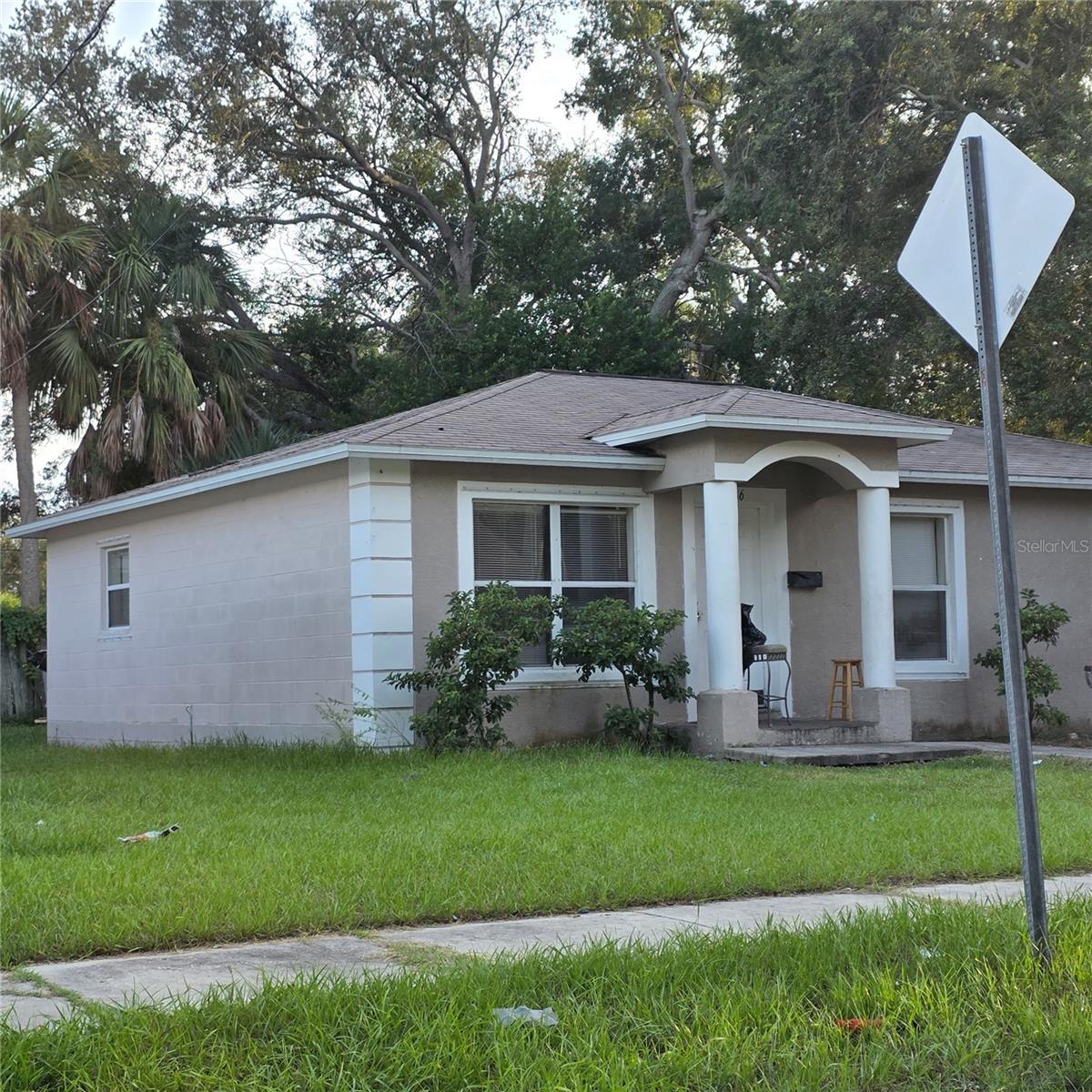 786 35th Av S