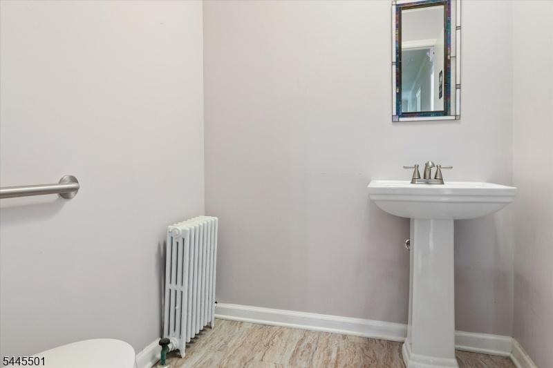 Bathroom (1)