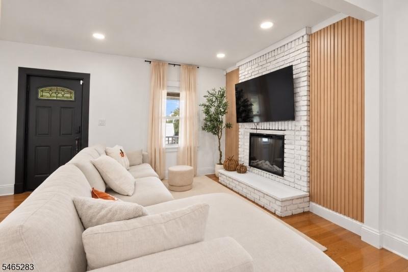 71 Kierstead Ave