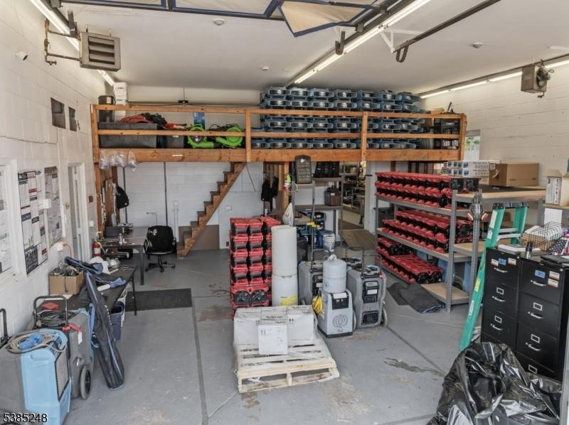 Garage Bay 2
