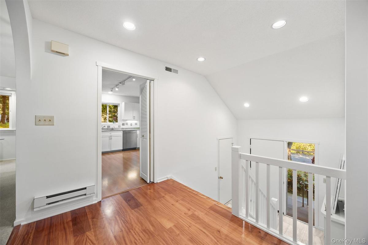 Light, bright Fairview unit with great flow for every day living.