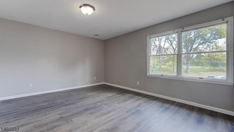 U1 Living Room