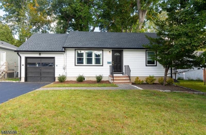 WELCOME HOME!