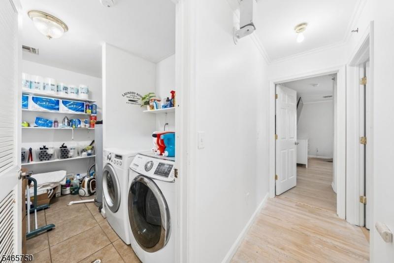 3RD FLOOR LAUNDRY