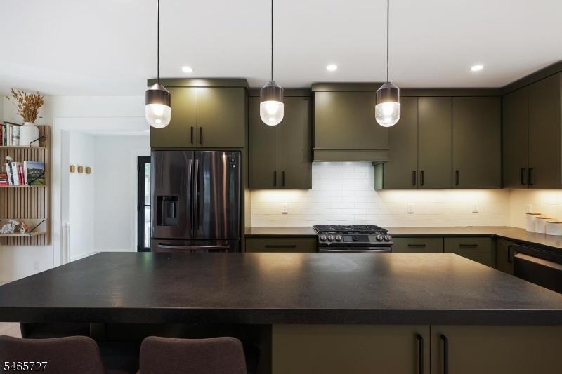 Kitchen with Quartz Island