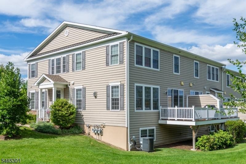 Entrance and private deck