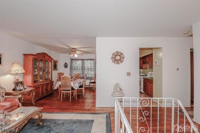 Upper level/Dining room view