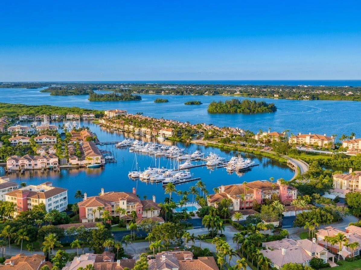 Loggerhead Marina is a premier protected harbor nestled within the upscale Grand Harbor community. Located on the Intracoastal Waterway, it offers res