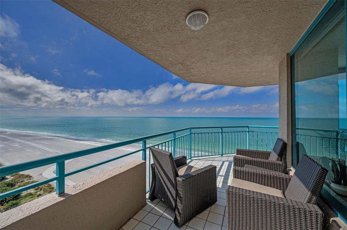 DIRECT GULF-FRONT! Offering Spectacular Panorama, Aquamarine Seascapes & Fabulous Nightly Sunsets, Wraparound Terrace. The warmth of Southern Exposure