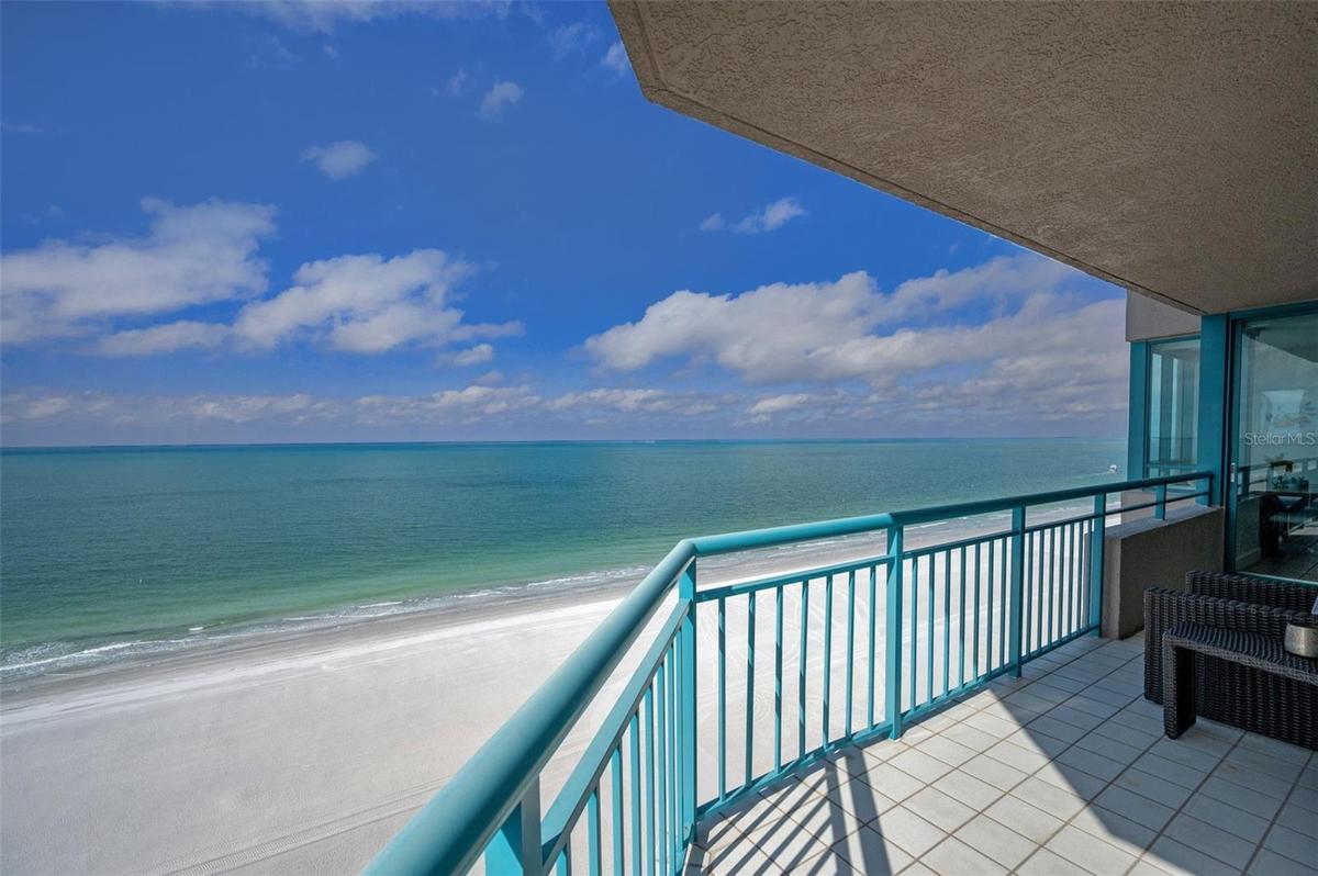 DIRECT GULF-FRONT! Offering Spectacular Panorama, Aquamarine Seascapes & Fabulous Nightly Sunsets, Wraparound Terrace. The warmth of Southern Exposure