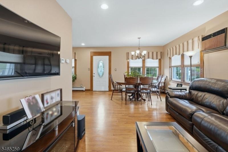 Living Room/Dining Room
