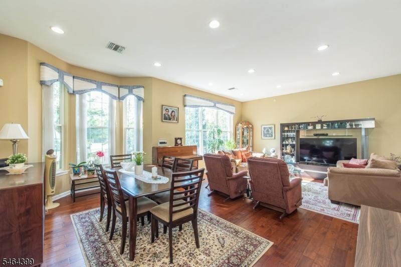 Dining Room/ Living Room