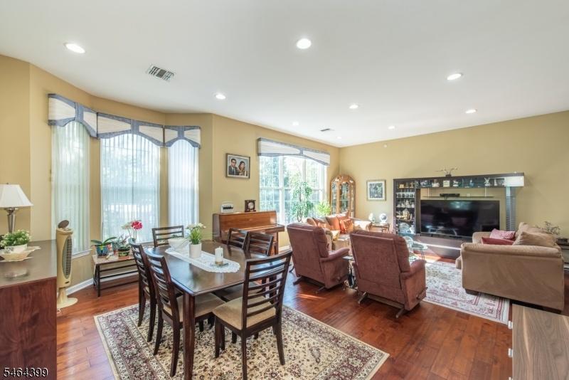 Dining Room/ Living Room