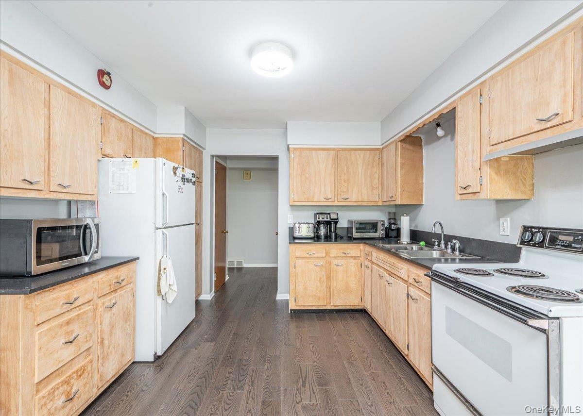 Open Kitchen