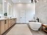Master En Suite Bath