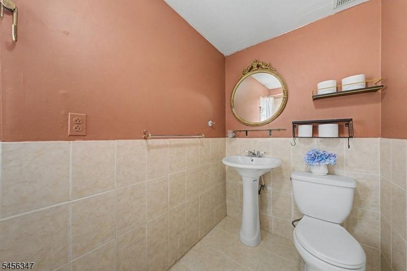 Ground Floor Bath 2