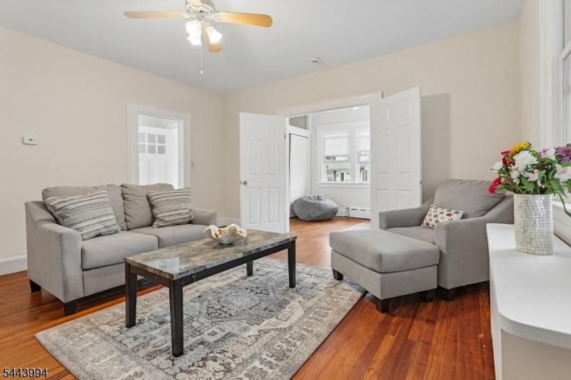 Unit 1 Living/Dining Room