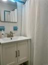2nd Full bath with vanity, bath tub