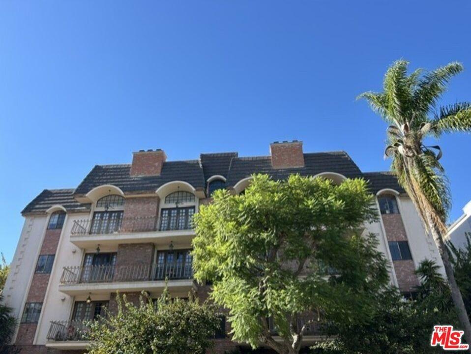 11815 Dorothy Street #1