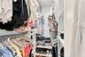 WALK IN CLOSET