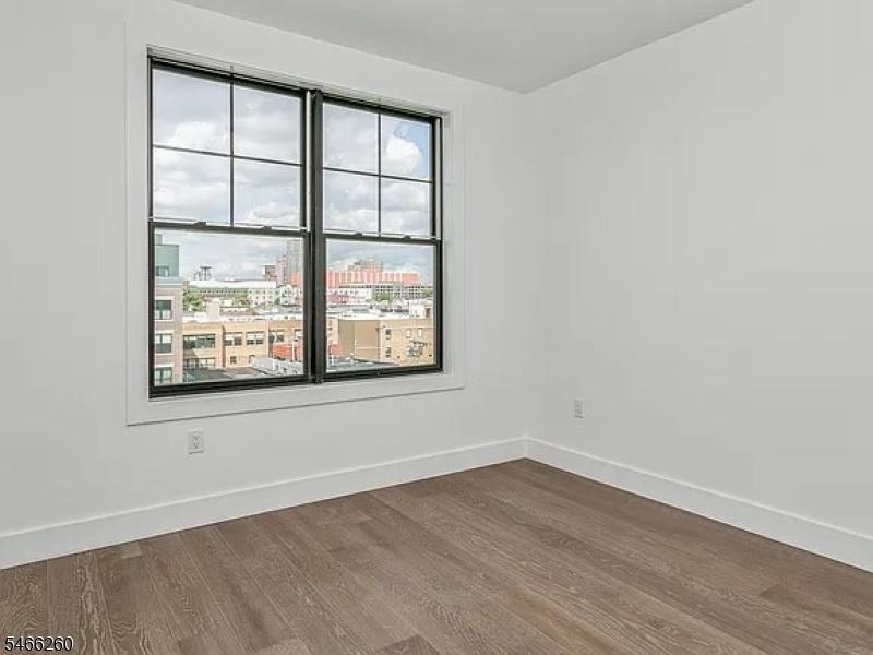 BedroomWIndow