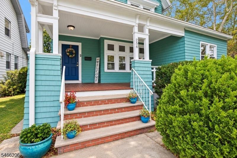 Welcoming Entry