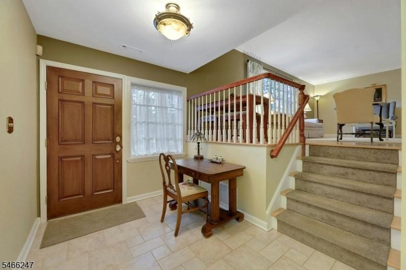 Entry way