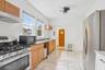 Kitchen (alt. view)