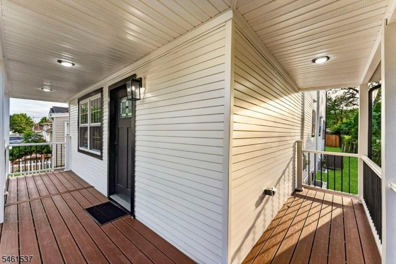 Porch corner
