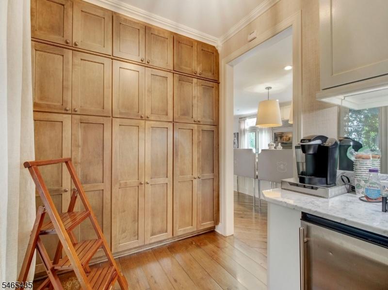 butlers pantry