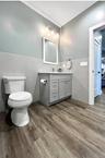 Main / Hallway bath