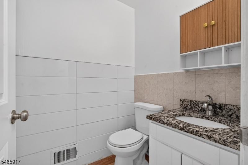 Bathroom Unit 1