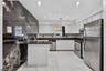 Kitchen Unit 2