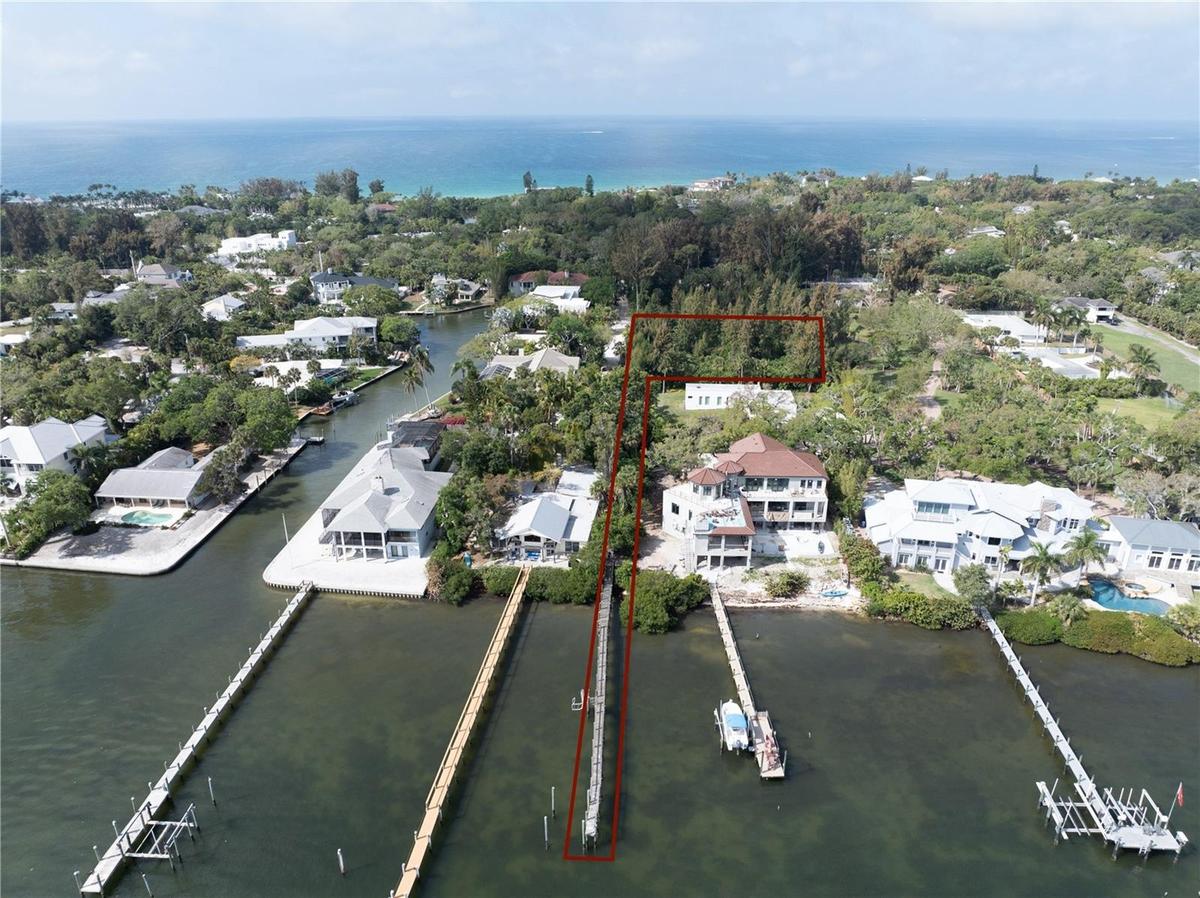 235 Foot Dock-