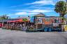 Captain Curt's