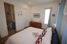 1ST FLOOR GUEST SUITE WITH EN-SUITE BATHROOM