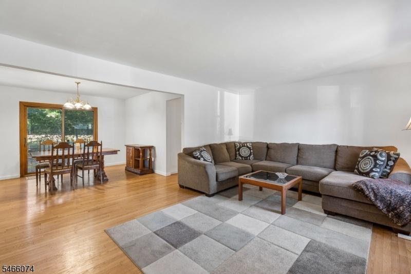 Living Room / Dining Room
