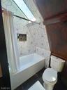 3rd floor Bath