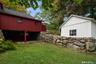Barn