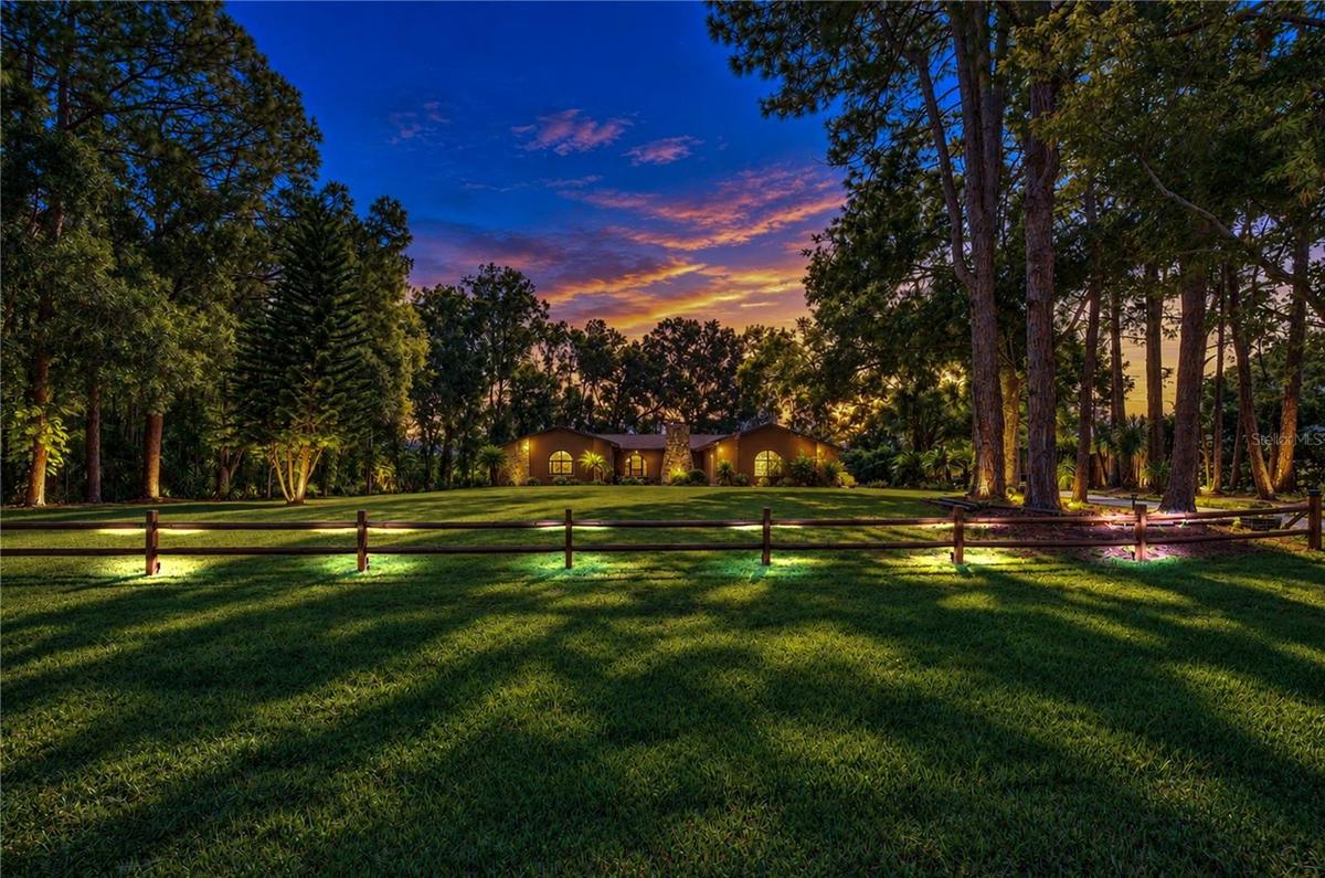 Beautiful landscape lighting through out the property!