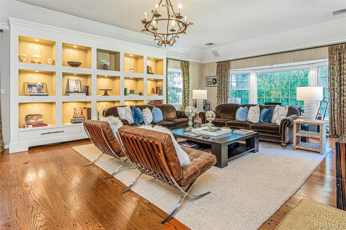 Formal living room