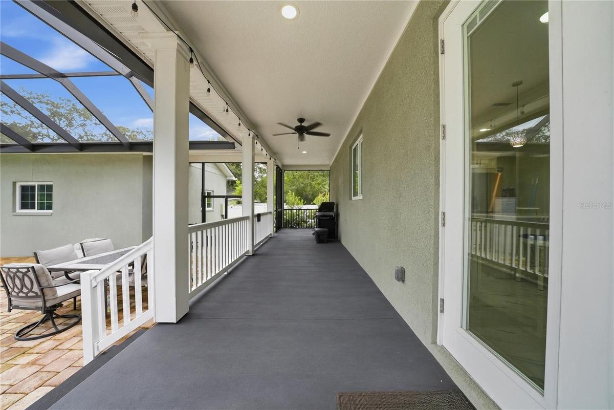 Wrap-around porch