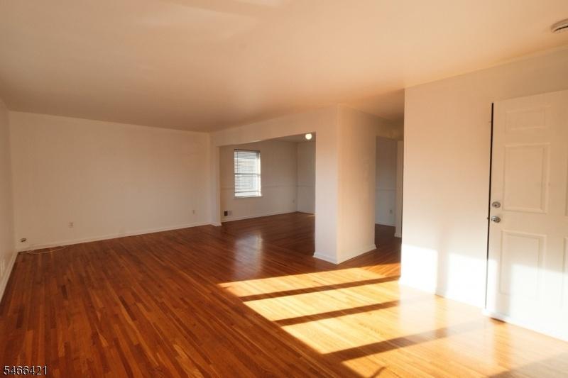 2nd floor living room