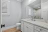 BR 2 ensuite bath